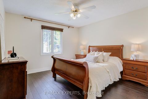 Photo 23 at 23 Bloomfield Trail, Oak Ridges, Richmond Hill