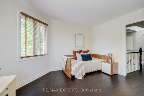 Photo 27 at 23 Bloomfield Trail, Oak Ridges, Richmond Hill