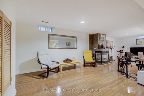 Photo 28 at 23 Bloomfield Trail, Oak Ridges, Richmond Hill
