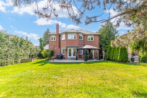 Photo 34 at 23 Bloomfield Trail, Oak Ridges, Richmond Hill
