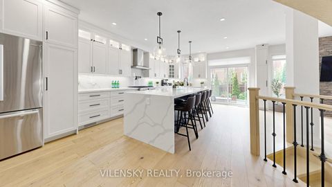 Photo 3 at 146 Valley Vista Drive, Patterson, Vaughan