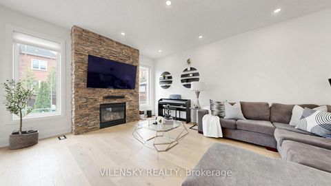 Photo 12 at 146 Valley Vista Drive, Patterson, Vaughan