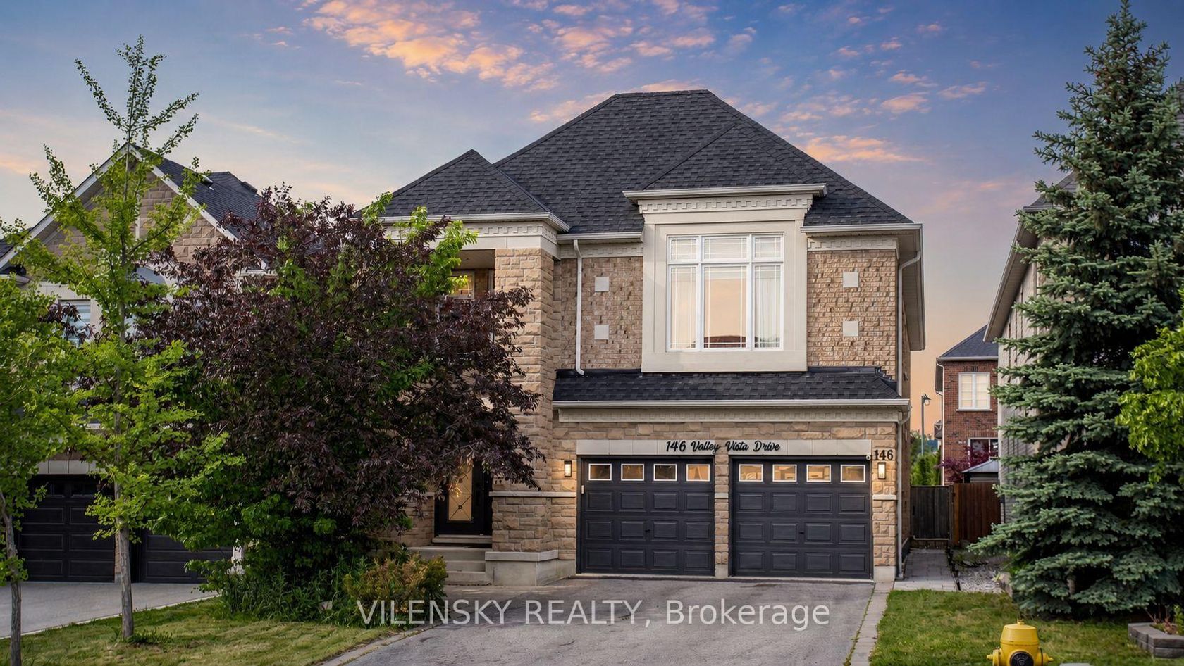 146 Valley Vista Drive, Patterson, Vaughan photo number 2