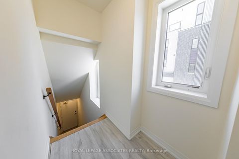Photo 3 at 44 - 30 Liben Way, Malvern, Toronto