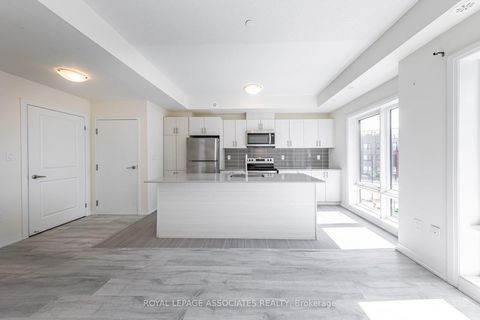 Photo 8 at 44 - 30 Liben Way, Malvern, Toronto