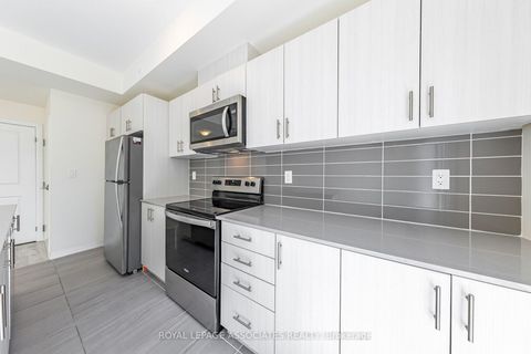Photo 11 at 44 - 30 Liben Way, Malvern, Toronto