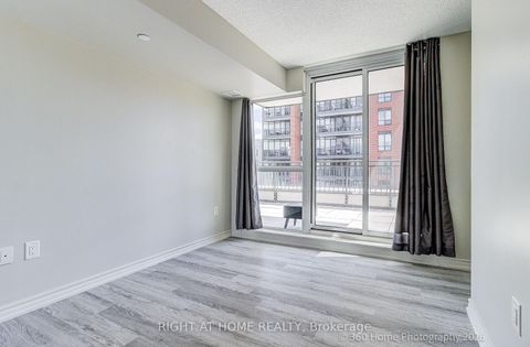 Photo 16 at 729 - 36 via bagnato, Glen Park, Toronto