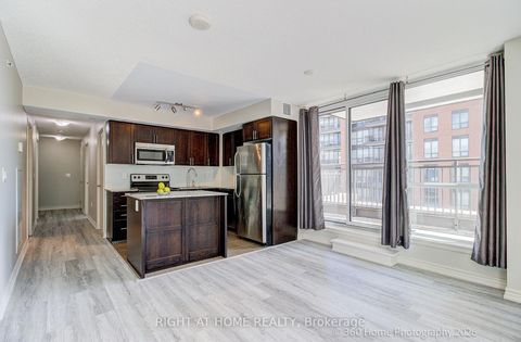 Photo 21 at 729 - 36 via bagnato, Glen Park, Toronto