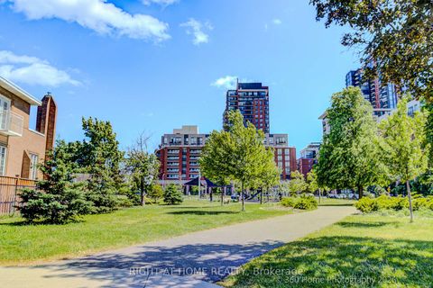 Photo 25 at 729 - 36 via bagnato, Glen Park, Toronto