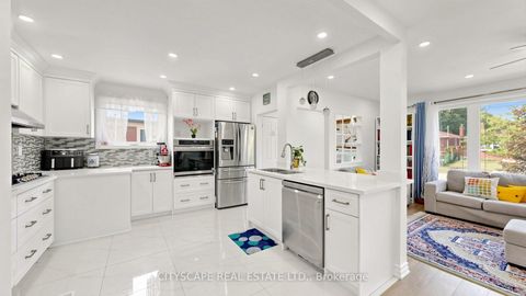 Photo 7 at 15 Barnes Crescent, Woburn, Toronto