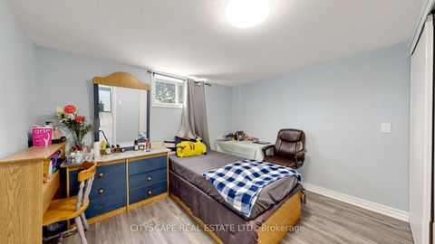 Photo 37 at 15 Barnes Crescent, Woburn, Toronto
