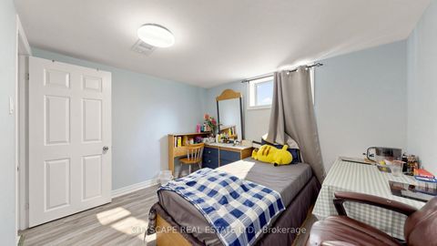 Photo 38 at 15 Barnes Crescent, Woburn, Toronto
