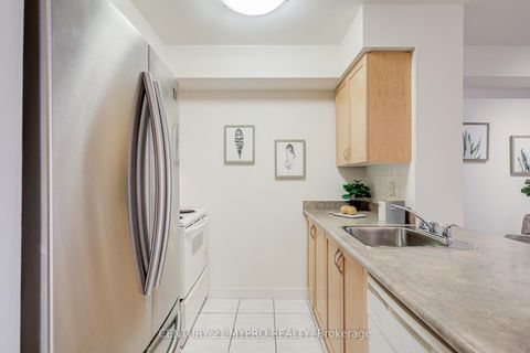 Photo 3 at 705 - 4968 Yonge Street, Westgate, Toronto