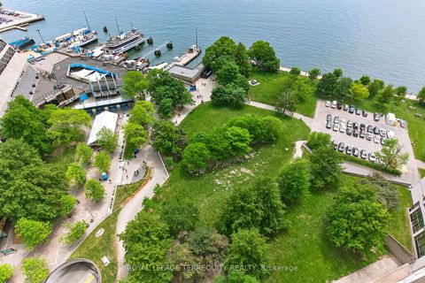 Photo 34 at 2432 - 33 Harbour Square, Waterfront Communities C1, Toronto
