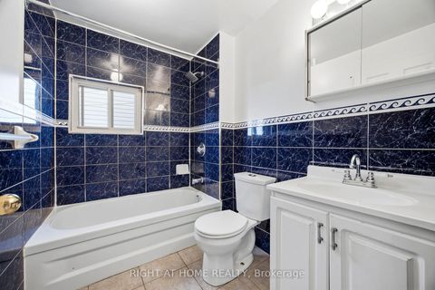 Photo 19 at 81 Argyle Street, Bellwoods, Toronto
