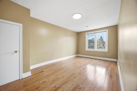 Photo 21 at 81 Argyle Street, Bellwoods, Toronto