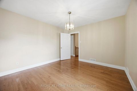Photo 24 at 81 Argyle Street, Bellwoods, Toronto