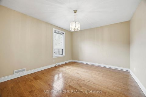 Photo 25 at 81 Argyle Street, Bellwoods, Toronto