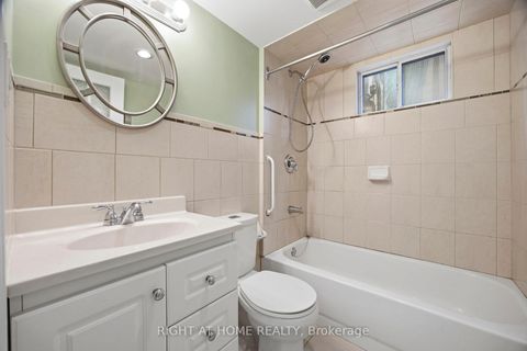 Photo 30 at 81 Argyle Street, Bellwoods, Toronto