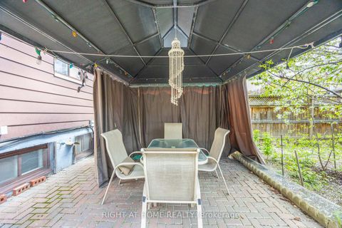 Photo 37 at 81 Argyle Street, Bellwoods, Toronto