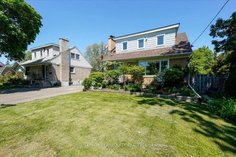 Photo 29 at 28 Crowland Drive, Kipling, Toronto