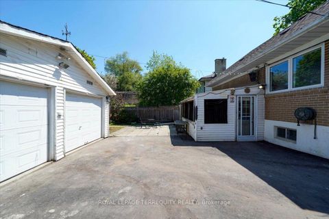 Photo 34 at 28 Crowland Drive, Kipling, Toronto