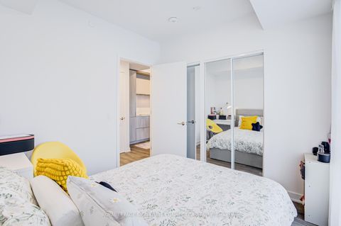 Photo 11 at 1307 - 130 River Street, Regent Park, Toronto