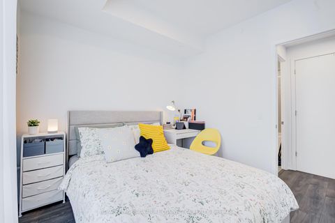 Photo 12 at 1307 - 130 River Street, Regent Park, Toronto