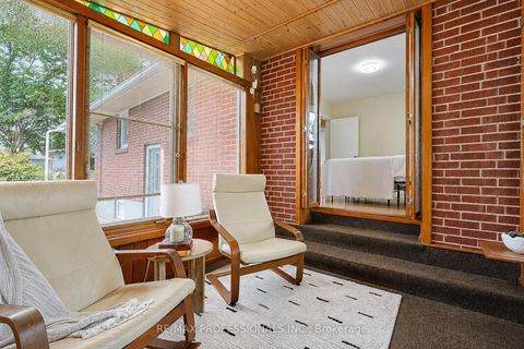 Photo 20 at 3 Embers Drive, West Deane, Toronto