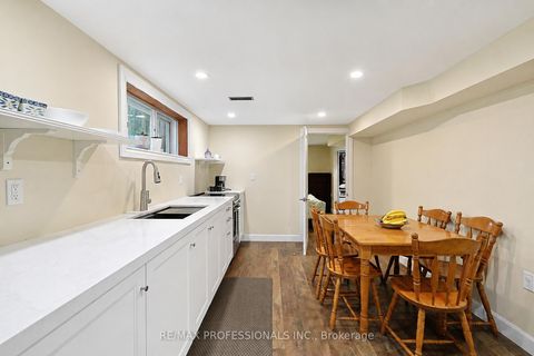 Photo 27 at 3 Embers Drive, West Deane, Toronto