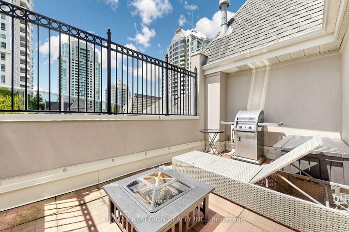 Photo 39 at Th16 - 3 Rean Drive, Bayview Village, Toronto