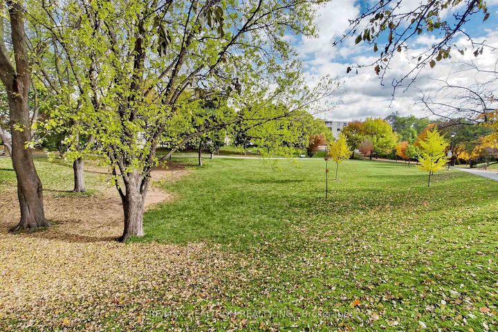 Photo 43 at Th16 - 3 Rean Drive, Bayview Village, Toronto