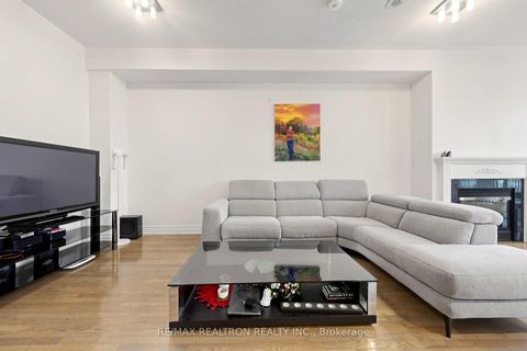 Photo 10 at Th16 - 3 Rean Drive, Bayview Village, Toronto
