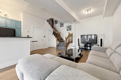 Photo 13 at Th16 - 3 Rean Drive, Bayview Village, Toronto