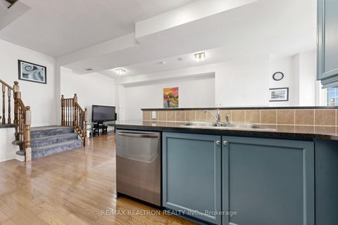 Photo 17 at Th16 - 3 Rean Drive, Bayview Village, Toronto
