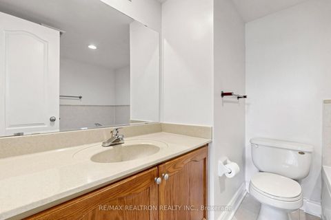 Photo 29 at Th16 - 3 Rean Drive, Bayview Village, Toronto