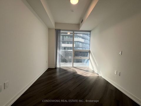 Photo 4 at 6212 - 138 Downes Street, Waterfront Communities C8, Toronto
