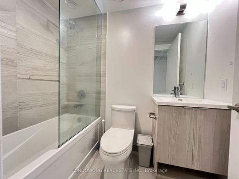 Photo 6 at 6212 - 138 Downes Street, Waterfront Communities C8, Toronto