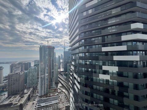 Photo 8 at 6212 - 138 Downes Street, Waterfront Communities C8, Toronto
