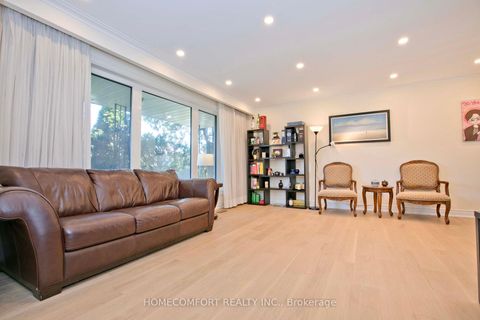Photo 1 at 19 Oldborough Circle, Don Valley Village, Toronto