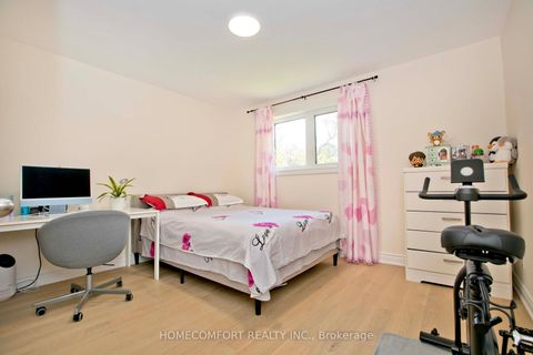 Photo 13 at 19 Oldborough Circle, Don Valley Village, Toronto