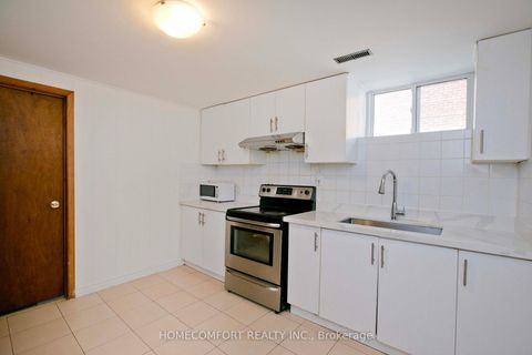 Photo 19 at 19 Oldborough Circle, Don Valley Village, Toronto