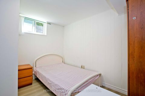 Photo 25 at 19 Oldborough Circle, Don Valley Village, Toronto