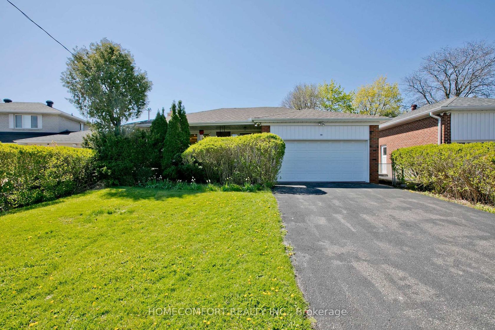 19 Oldborough Circle, Don Valley Village, Toronto 