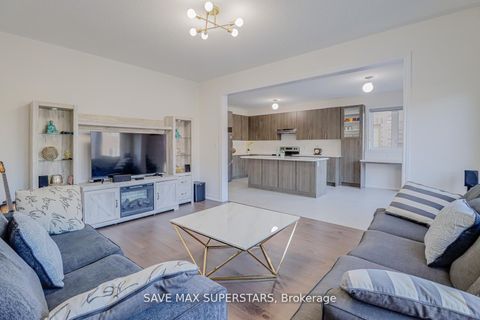Photo 10 at 1537 Harker Street, Rural Innisfil, Innisfil