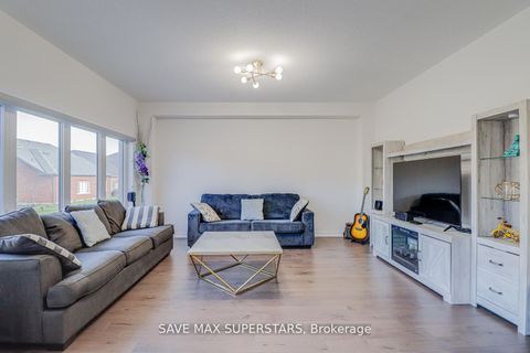 Photo 11 at 1537 Harker Street, Rural Innisfil, Innisfil
