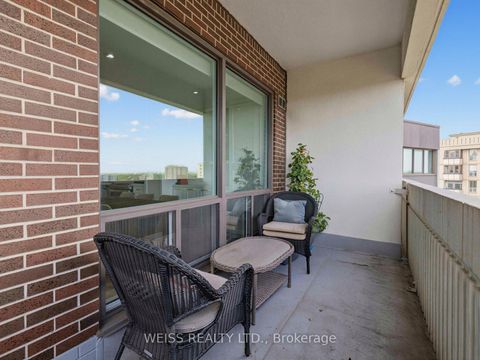 Photo 11 at 1405 - 150 Neptune Drive, Lawrence, Toronto