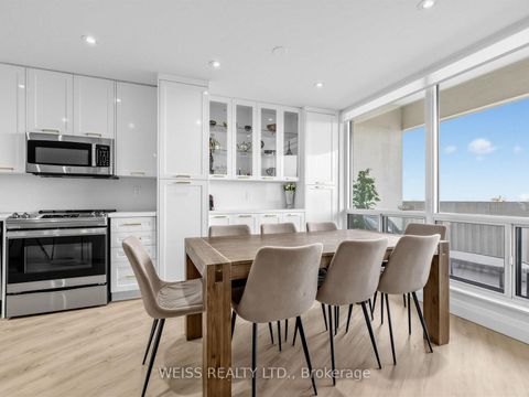 Photo 14 at 1405 - 150 Neptune Drive, Lawrence, Toronto