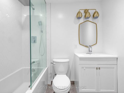 Photo 24 at 1405 - 150 Neptune Drive, Lawrence, Toronto