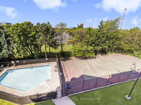 Photo 37 at 1405 - 150 Neptune Drive, Lawrence, Toronto